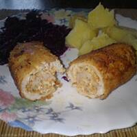 Rolady z indyka z orzechami włoskimi