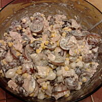 Sałatka z winogron i wędzonego kurczaka