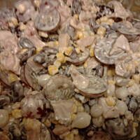 Sałatka z winogron i wędzonego kurczaka