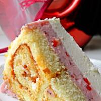 Tort truskawkowo - kokosowy