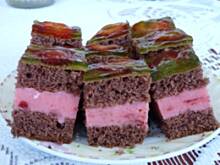 Fot. Anna Z, Ciasto z truskawkami i pianką jogurtową