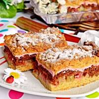 Pleśniak z rabarbarem i różową pianką