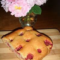 bezglutenowe ciasto z truskawkami