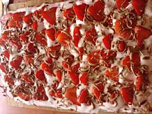 Fot. baryz1, Bardzo prosty i efektowny biszkopt z truskawkami