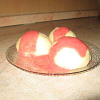 kluchy na parze truskawkami