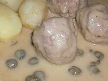 Fot. majolika, Klopsy wschodnio-pruskie- Królewieckie