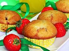 Fot. Mloda, Muffiny z serem i truskawkami