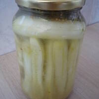 ogórki w sosie musztardowym