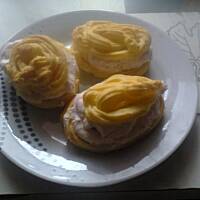 Ptysie z masą truskawkową