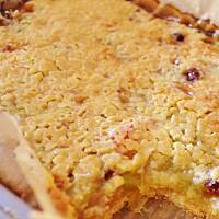 Kruche ciasto z rabarbarem i kruszonką