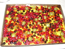 Fot. OwocowaSałateczka, Lekki sernik na zimno z owocami