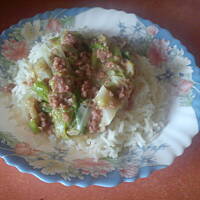 mięso mielone duszone z kapustą