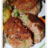 Kotleciki mielone z groszkiem