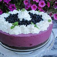 Fioletowe runo - sernik na zimno z jagodami