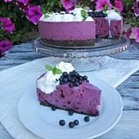 Fioletowe runo - sernik na zimno z jagodami