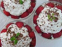 Fot. olusia23, Jogurtowy deser z malinami