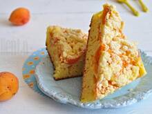 Fot. MIENTA, Ciasto z morelami