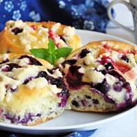 Jagodzianki z truskawkami