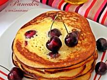 Fot. Mloda, Pancakes z wiśniami