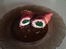 Fot. Marcinello, Zrazy nadziewane szpinakiem w szynce a'la parmeńskiej