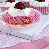 wiśniowe mini serniczki...