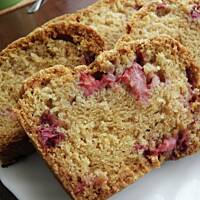 Szybkie ciasto z truskawkami.