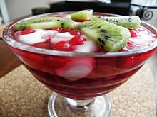 Fot. msewka, Porzeczki pod  pierzynką.