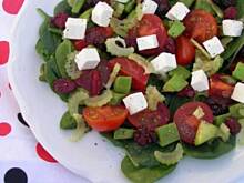 Fot. olusia23, Sałatka ze szpinakiem, awokado i żurawiną