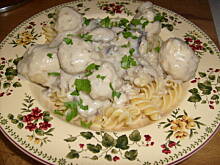 Fot. pwyso, świderki z kurczakiem w grzybowym sosie