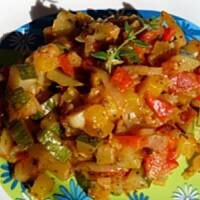 Duszone letnie warzywa