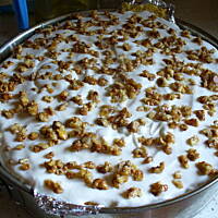 Tort ze śliwkowym nadzieniem