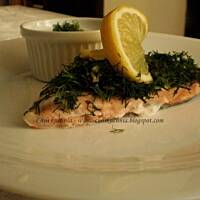 Łosoś na parze z warzywami