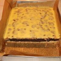 Makowiec z białą polewą