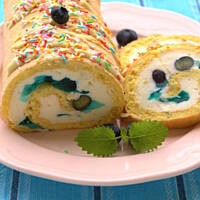 Gumisiowa rolada śmietnowa