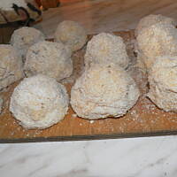 Delikatne i ryżowe knedle ze śliwkami