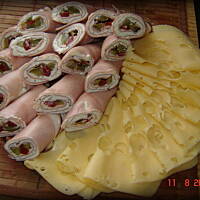 Ruloniki nadziane fetą