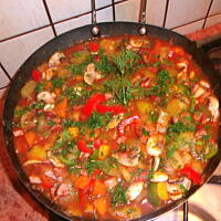 Leczo z koperkiem i natką pietruszki na bogato