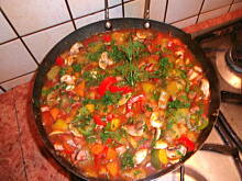 Fot. borniak78, Leczo z koperkiem i natką pietruszki na bogato