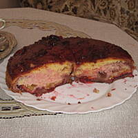 Kolorowe ciasto ze śliwkami