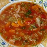 Zupa z kapustą włoską i pomidorami