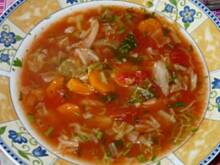 Fot. Anna Z, Zupa z kapustą włoską i pomidorami