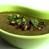 zupa z zielonej soczewicy...