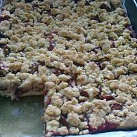 drożdżowy ze śliwką