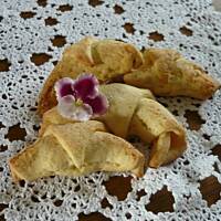 bezglutenowe rogaliki krucho-drożdżowe