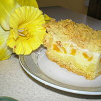 Serniczek z brzoskwiniami