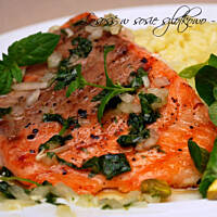 Łosoś w sosie miętowo - szalotkowym