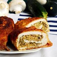 Roladki drobiowe z farszem cukiniowo - pieczarkowym