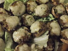 Fot. Aishka, Pieczarki nadziewane porem pod pierzynką z mozarelli