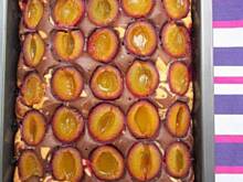 Fot. olusia23, Dwukolorowe ciasto ze śliwkami