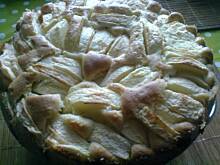 Fot. WYTWORNA, szwajcarski placek z jabłkami